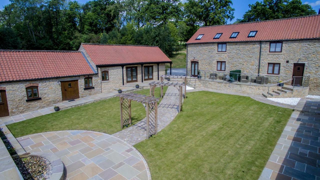 High Oaks Grange - Cottages Pickering Esterno foto