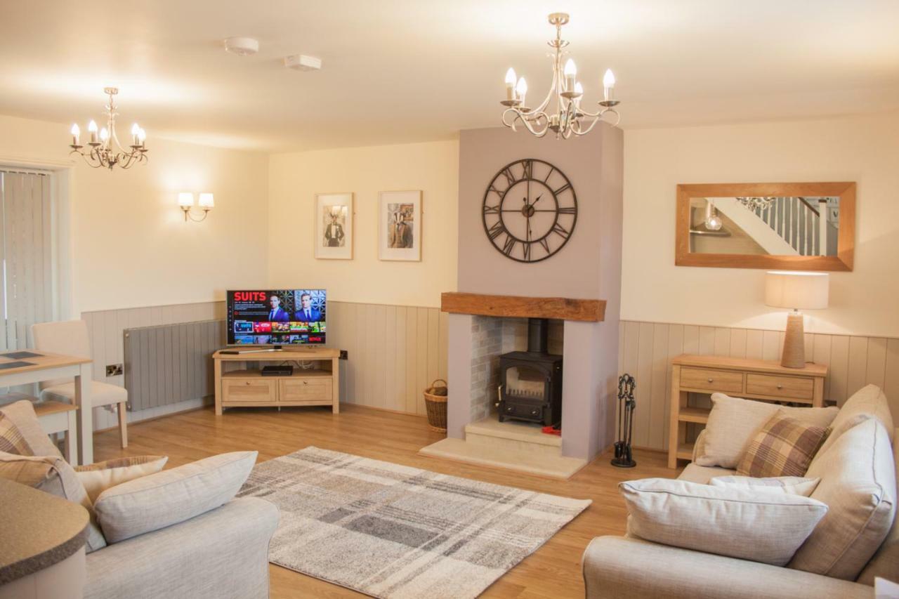 High Oaks Grange - Cottages Pickering Esterno foto